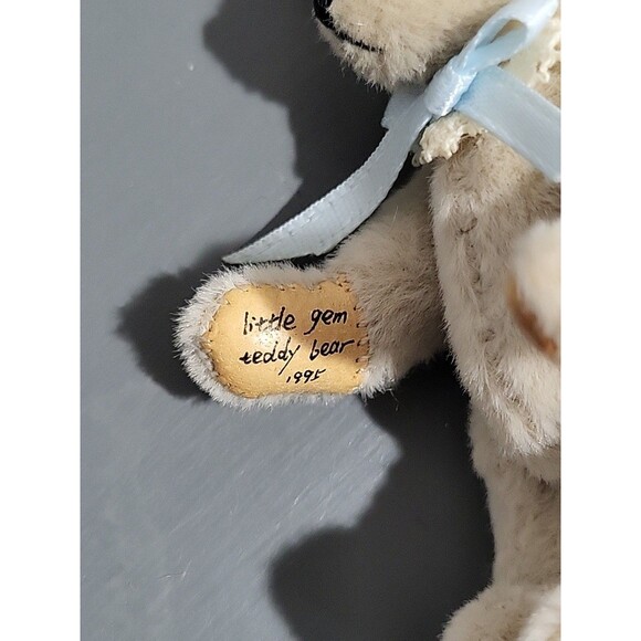 LITTLE GEM PLUSH MINIATURE BEAR- Sarah 1995 - EUC - Picture 3 of 7